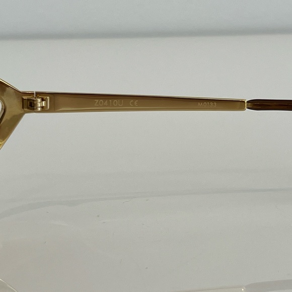 LOUIS VUITTON GOLD METAL FRAME SUNGLASSES NWOTS! - Picture 14 of 17